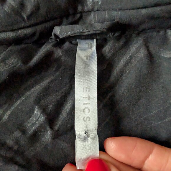 Fabletics Black and green hooded windbreaker - loose fit - Picture 7 of 16